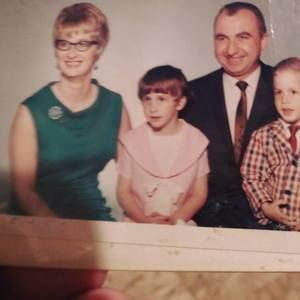 Meet your Posher, Sharon